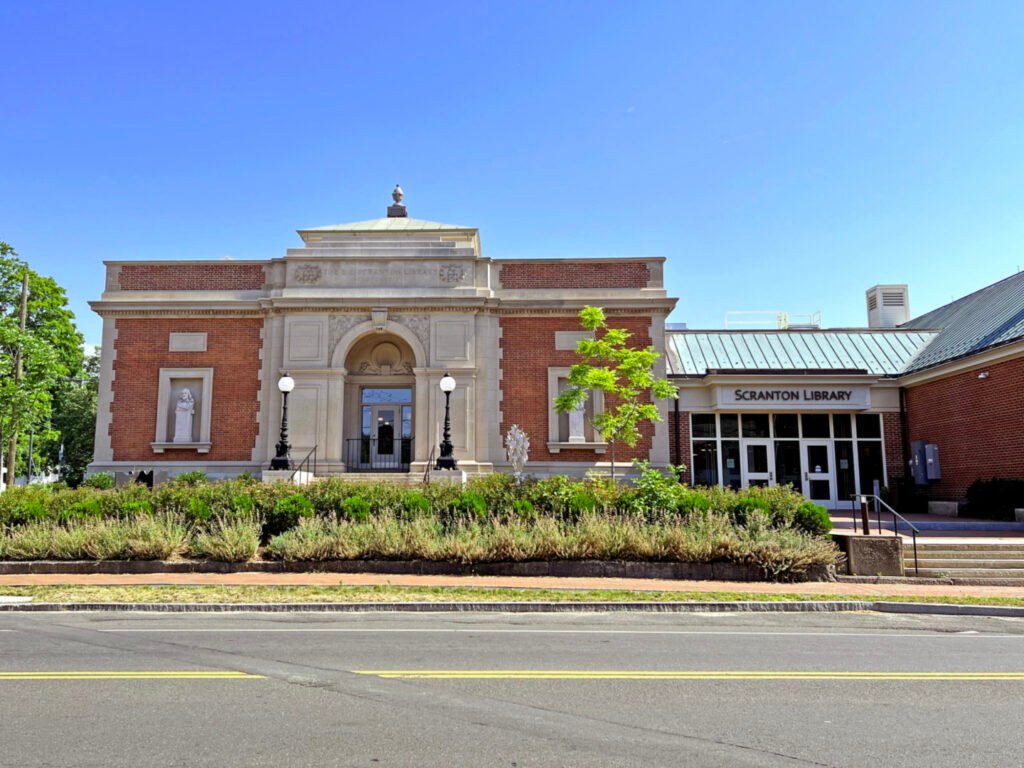 ec scranton library logo